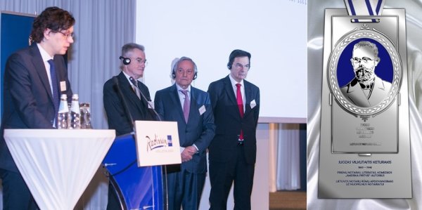 Už nuopelnus Lietuvos notariato įtvirtinimui apdovanoti Vokietijos ir Šveicarijos notarai