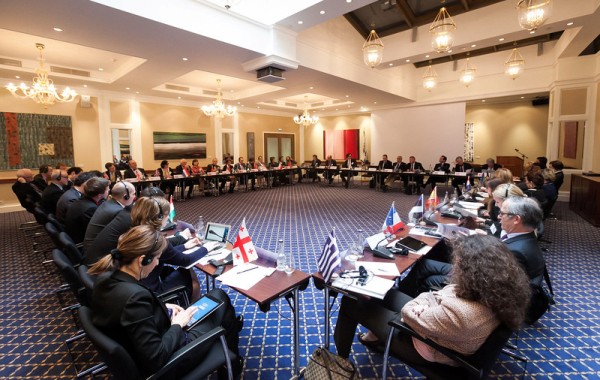 3 Мая 2013 г. Прошло пленарное заседание Комиссии по делам Европы (CAE) Международного союза...