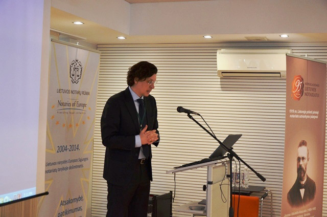 Lawyers‘ community has been presented the edition "Notarial Law" 