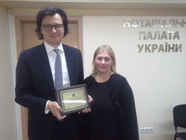 LNR prezidentas Kijeve perdavė paramą Ukrainos notarams ir dalyvavo tarptautinėje konferencijoje